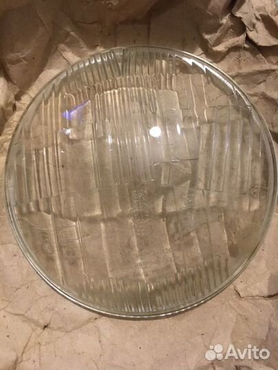 Фара (стекло)