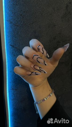 Экстронаращивание ногтей крейзи маникюр