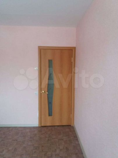 2-к. квартира, 57 м², 1/10 эт.