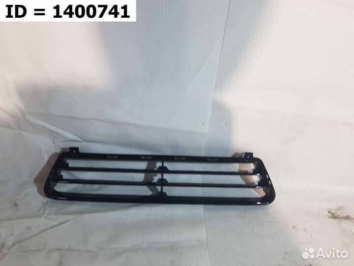 Решетка переднего бампера Hyundai Equus