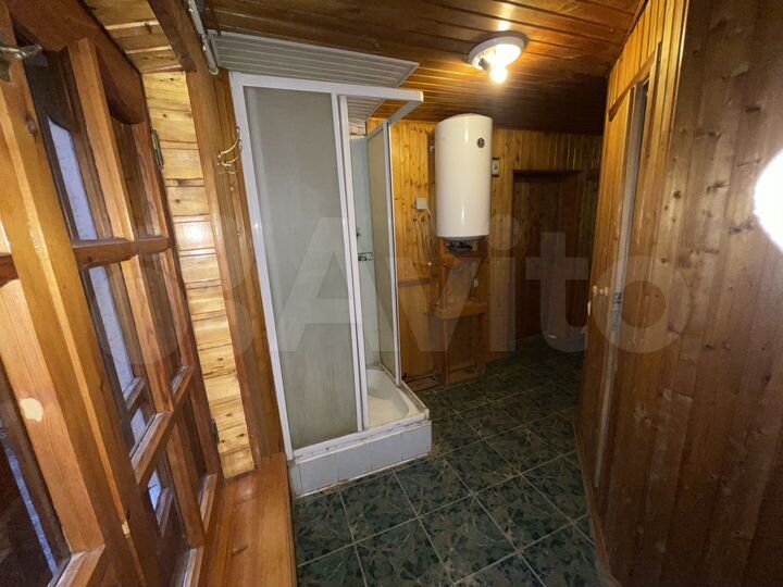 Дом 140 м² на участке 4 сот.