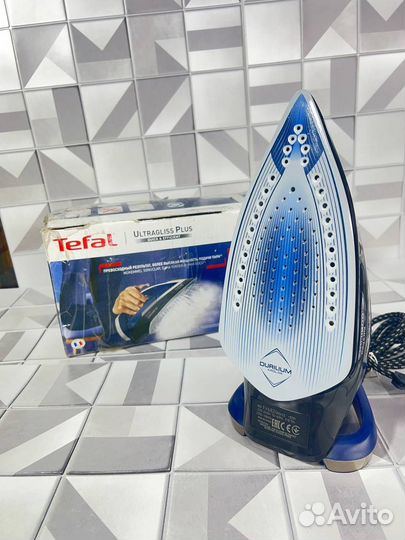 Утюг Tefal FV6824 новый (несколько цветов)