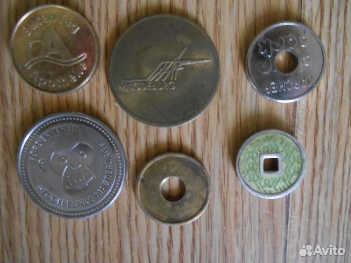 Монеты и жетоны иностранные