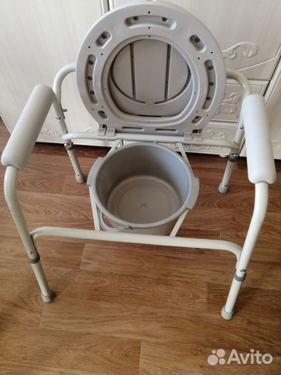Санитарный стул туалет без колёс