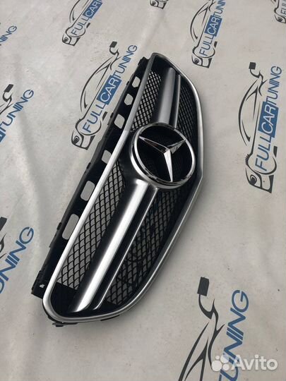 Решетка радиатора Mercedes w212 e212 рест AMG e63