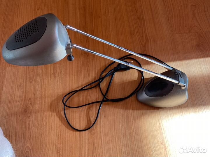 Светильник настольный