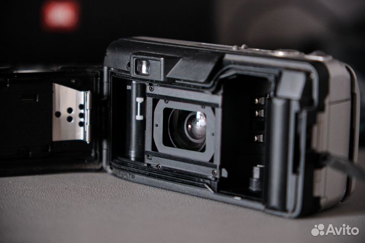 Фотокамера Olympus Superzoom 70G плёночная