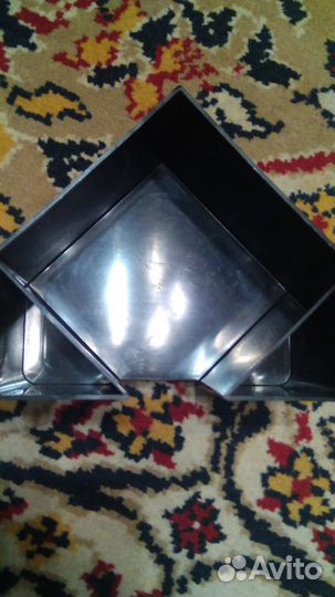 Пластиковый бар Caddy с треугольным дизайном, черн