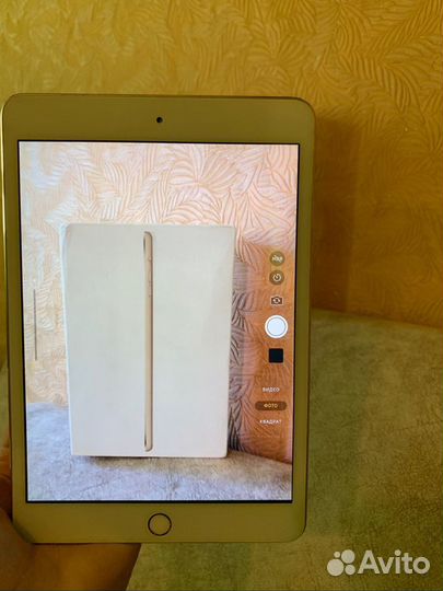 iPad mini 3 16gb gold