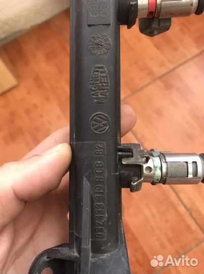 Топливная рампа шкода Магнети Марели