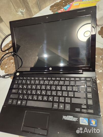 Ноутбук hp с зарядкой