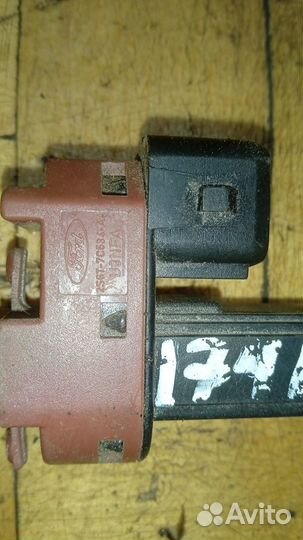 Датчик включения сцепления Ford Fusion (2002-2017)