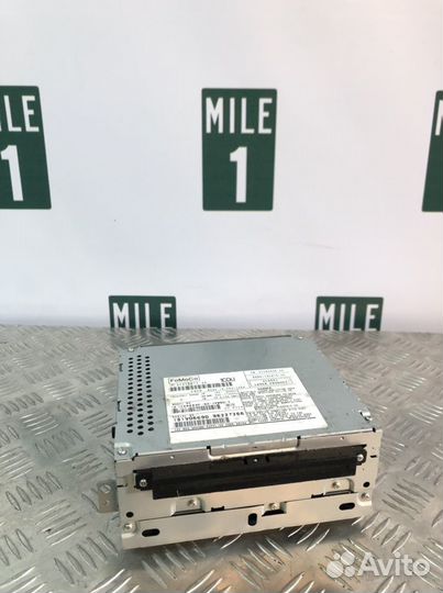 CD-чейнджер Volvo