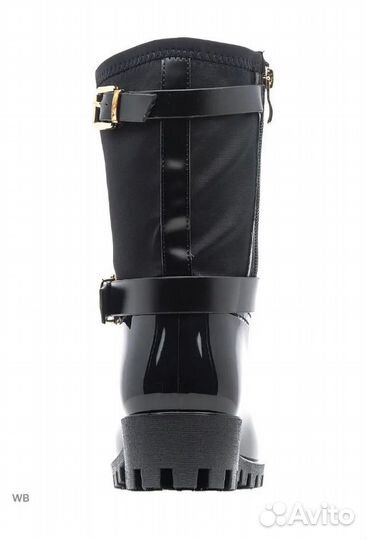 Резиновые сапоги