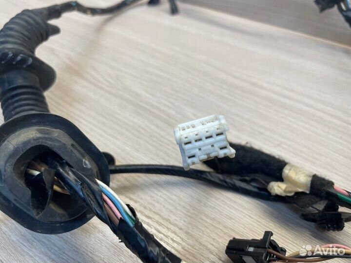 Проводка двери передняя правая LADA X-Ray