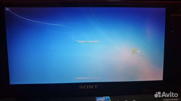 Портативный ноутбук sony