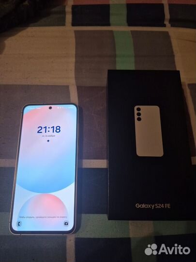 Samsung Galaxy S24 FE, 8/128 ГБ