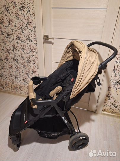 Прогулочная коляска carrello