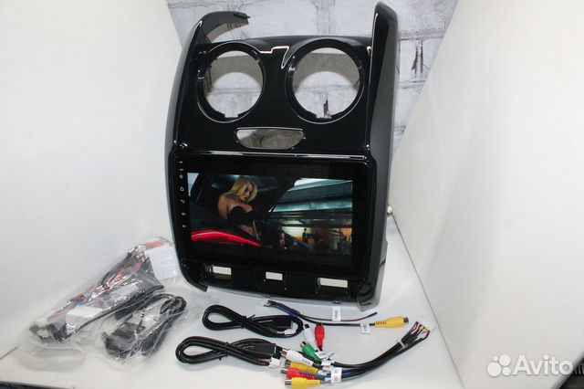 Штатная магнитола Renault Duster