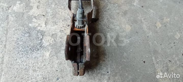 Замок кабины MAN TGX 2008