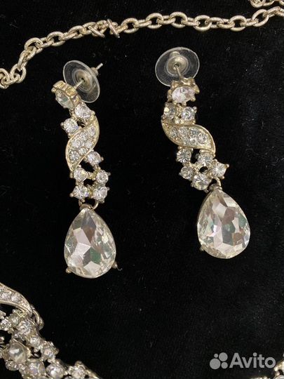 Свадебное ожерелье и серьги