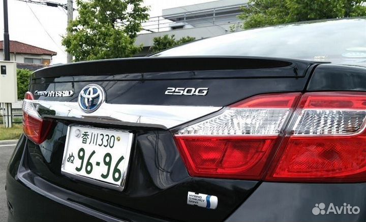 Camry 50 / 55 спойлер Modellista на багажник G8OO1