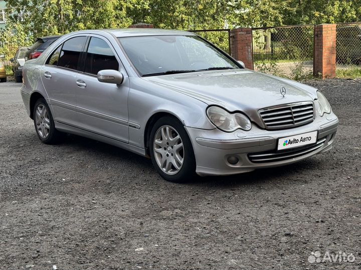 Mercedes-Benz C-класс 2.5 AT, 2006, 245 000 км