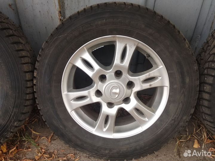 Maxxis ArcticTrekker NS3 235/65 R17