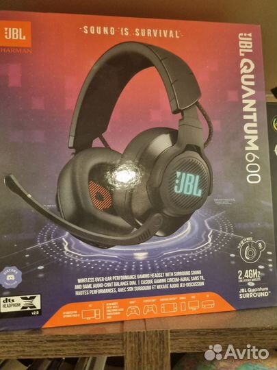 Беспроводные наушники jbl quantum 600