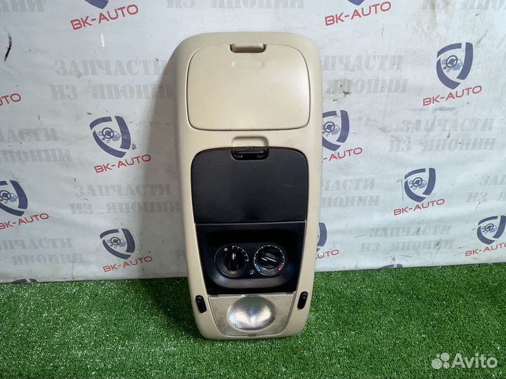 Плафоны салона Ford Explorer 4 U251 2008г