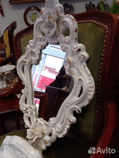 Консоль и зеркало