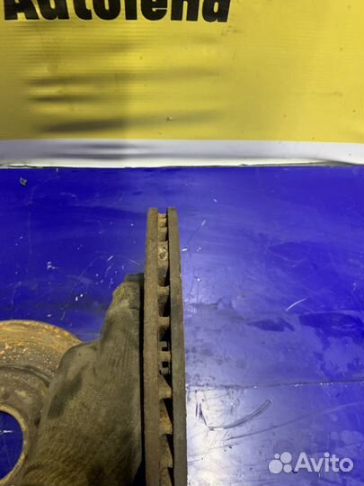 Диск тормозной передний на Ford Fusion