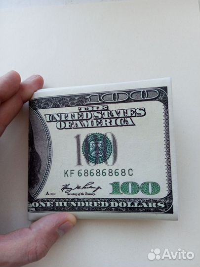 Мужской кошелек