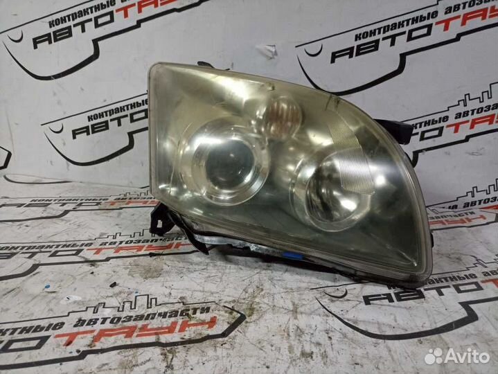 Фара toyota avensis ADT250 ADT251 AZT250 AZT250W A