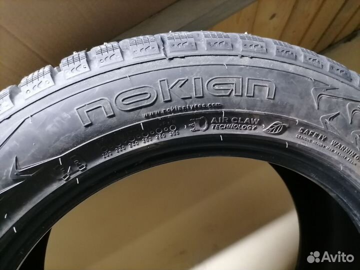 Nokian Tyres Hakkapeliitta 7 205/55 R16 94T