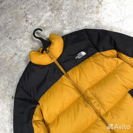 Пуховик The North Face 700