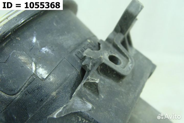 Птф передняя левая Toyota Land Cruiser