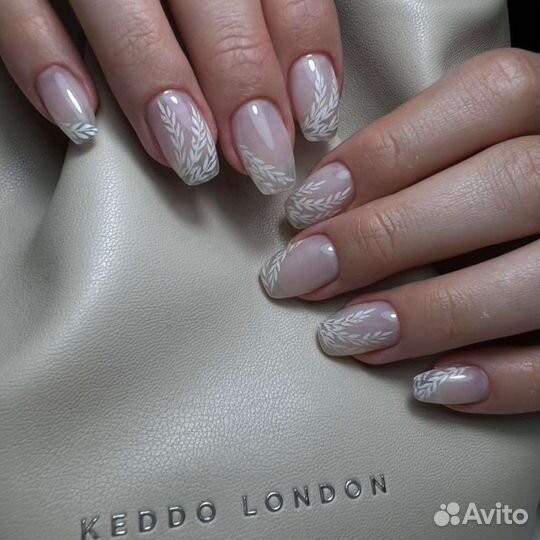 Маникюр, наращивание гелем, педикюр