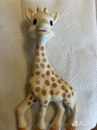 Жираф Софи