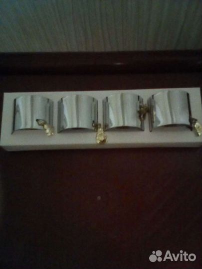 Держатель для салфеток