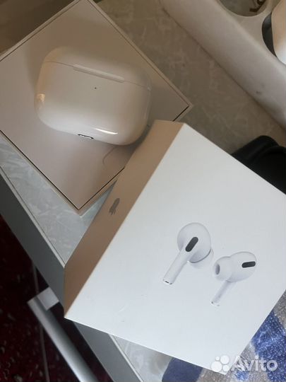 AirPods pro оригинал