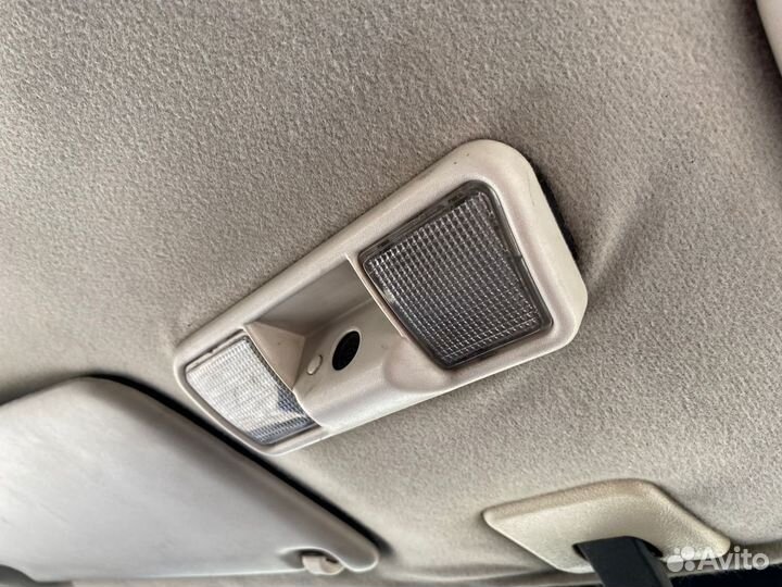 Плафон освещения салона передний Saab 900 2