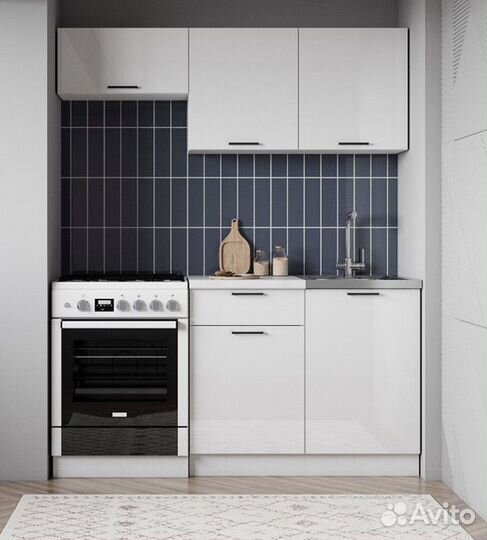 Кухня маленькая новая