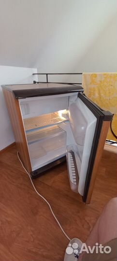 Холодильник Indesit TT85.005