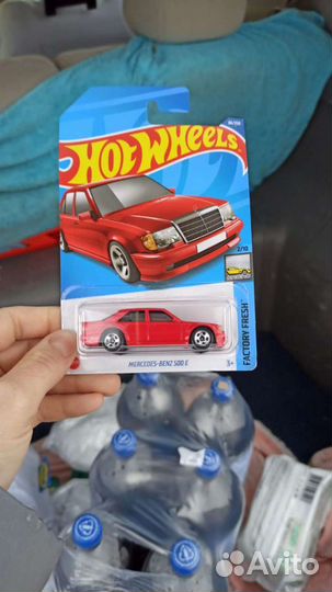 Hot wheels mercedes 500e