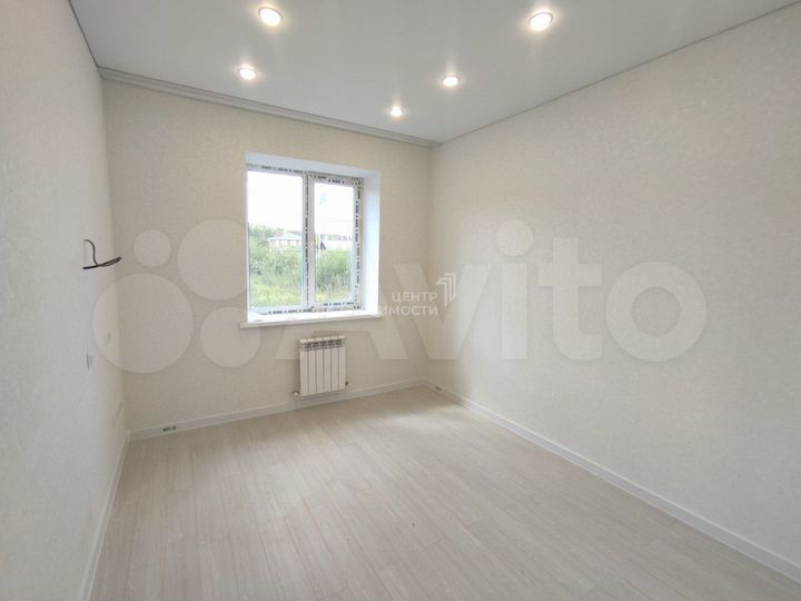 Коттедж 171,2 м² на участке 8 сот.