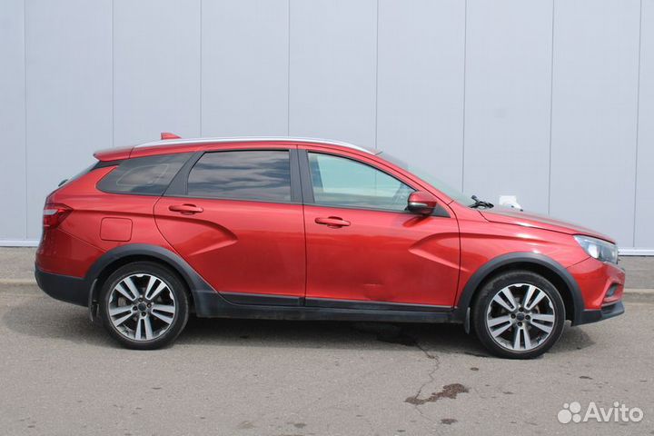 LADA Vesta Cross, 2018