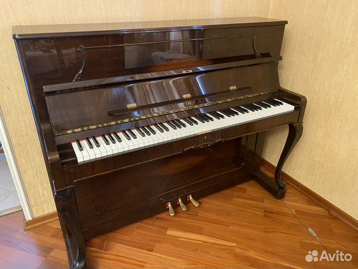 Пианино petrof P118C1