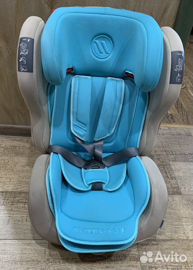 Автомобильное детское кресло от 9 до 36 кг