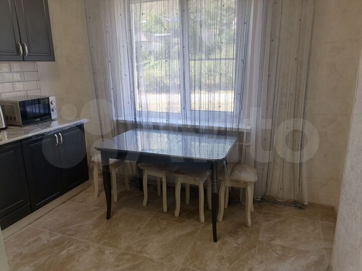 Комната 35 м² в 1-к., 4/5 эт.